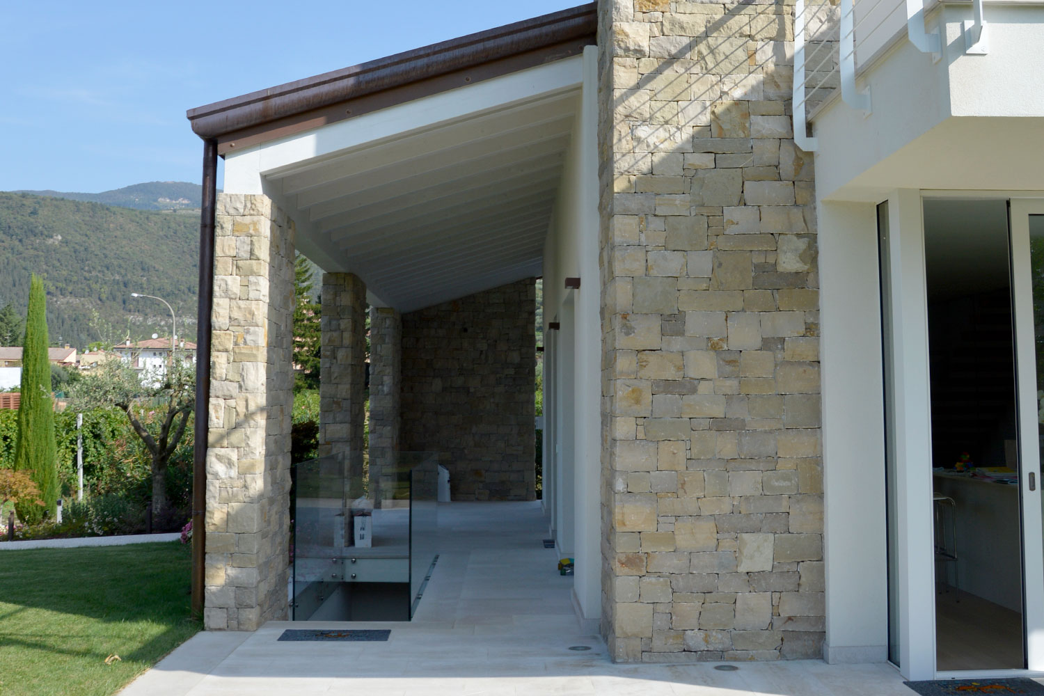 villa Incollato semisecco pietra credaro