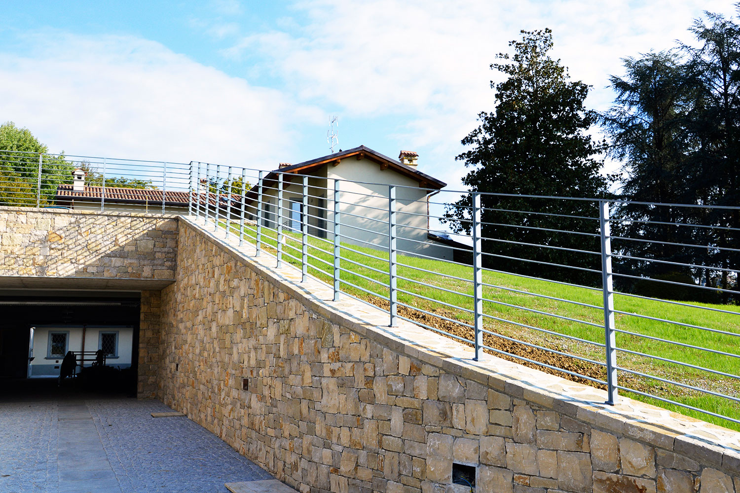 villa Muro contenimento pietra credaro