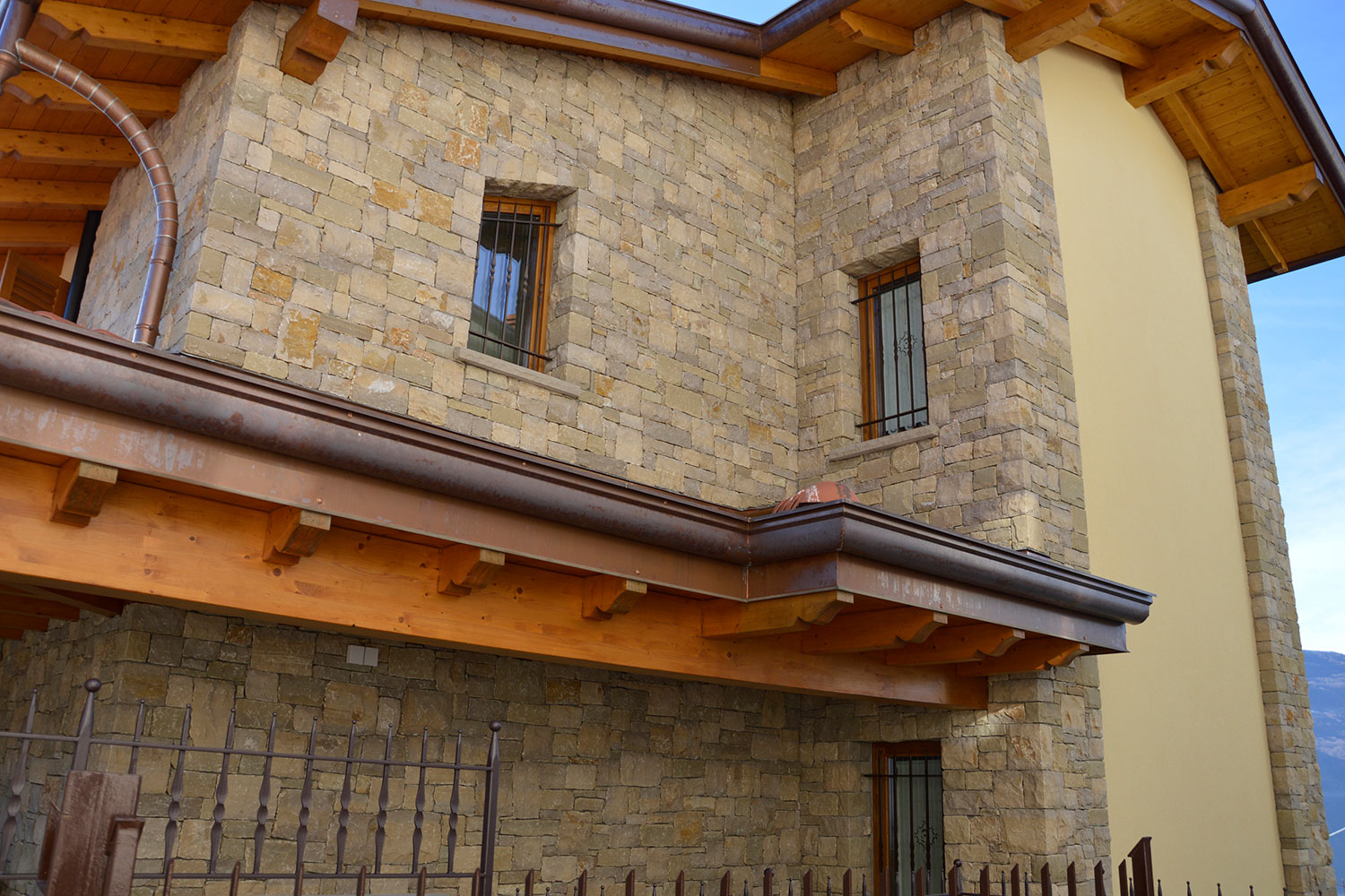 villa abitazione massello semisecco pietra credaro