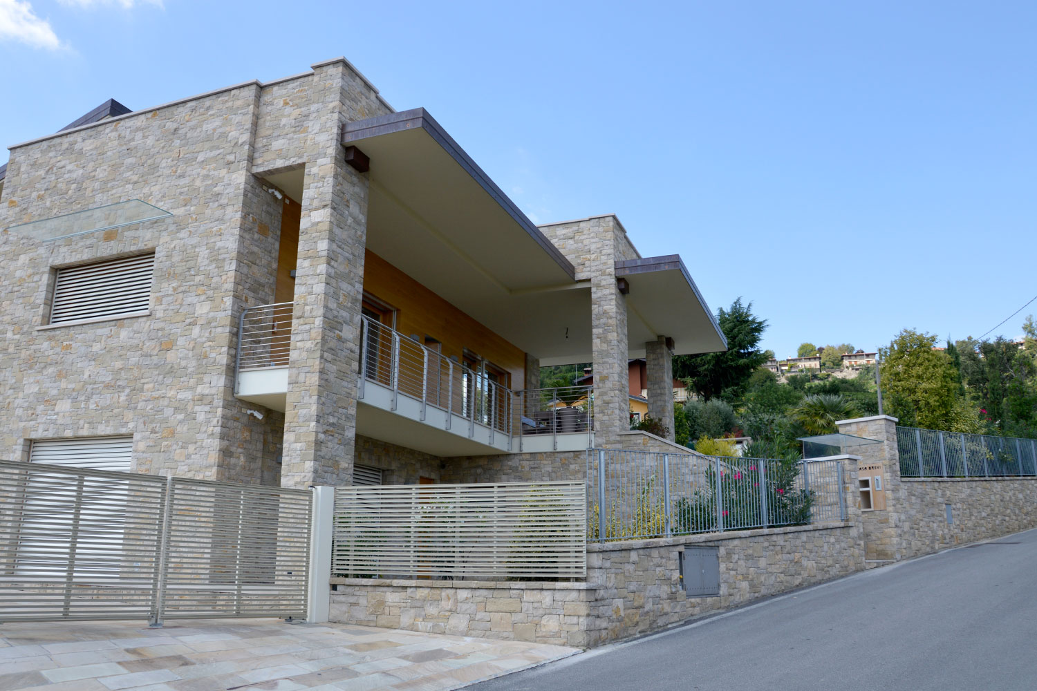 villa muro massello pietra cretaro