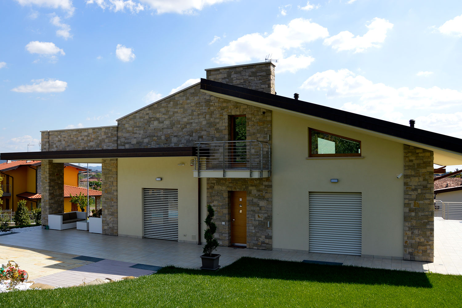 villa muro massello pietra cretaro
